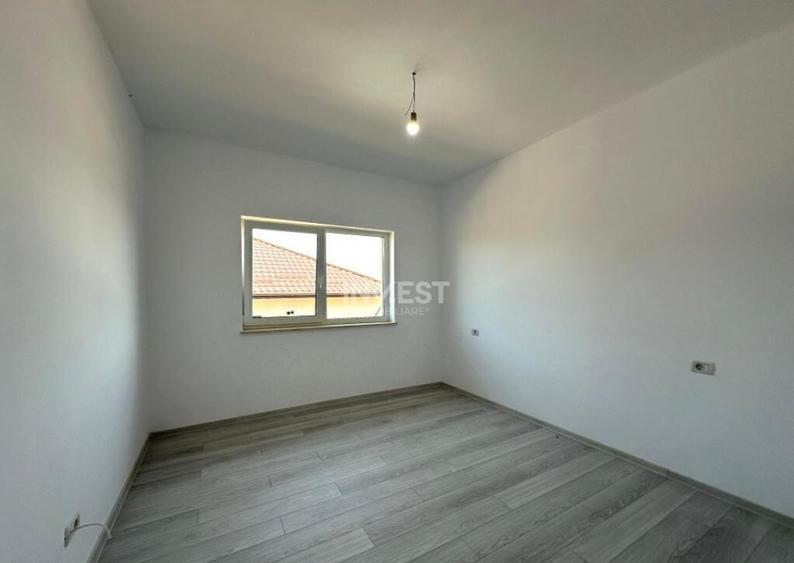 Casa de vanzare, 4 camere in Valea Lupului, Ia?i - 23