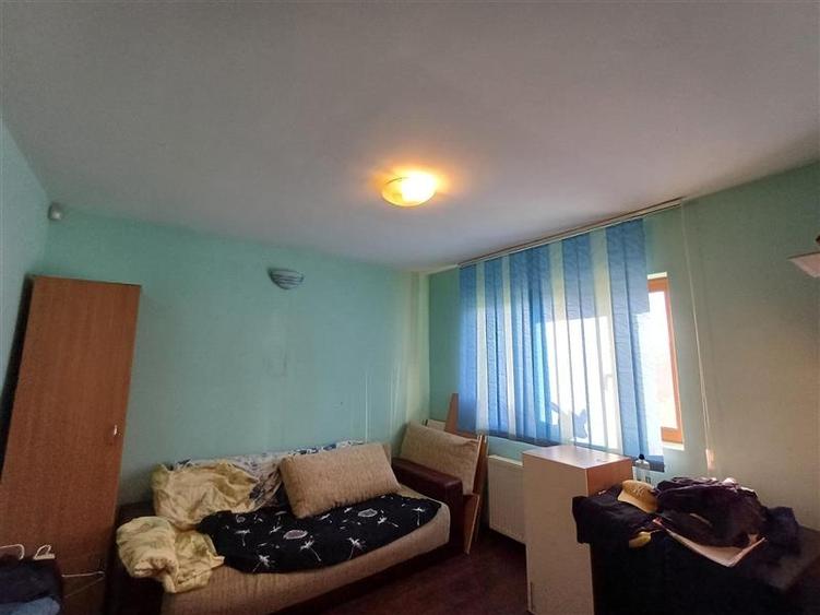 5 camere - 3 bai - 200 mp utili - teren 920 mp - Domnesti - Craitei - comision 0 - 20