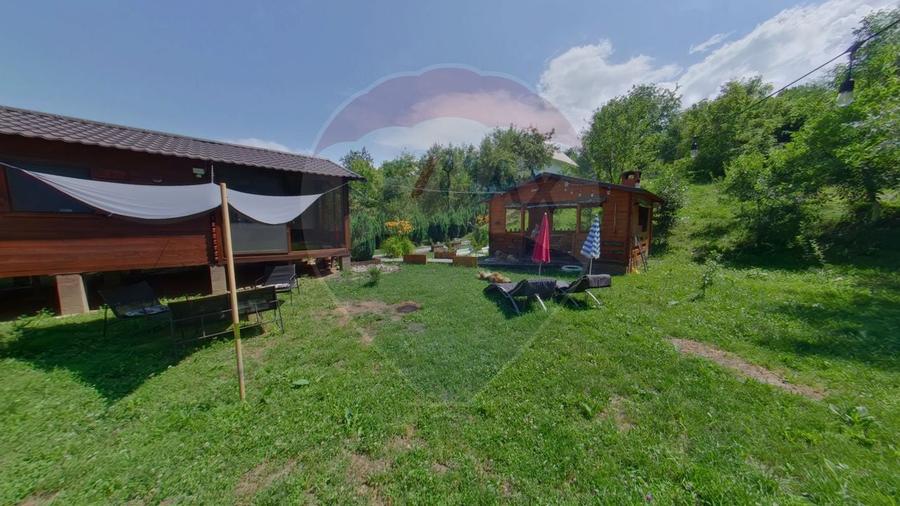 Casa / Vila cu 4 camere de vanzare - 3