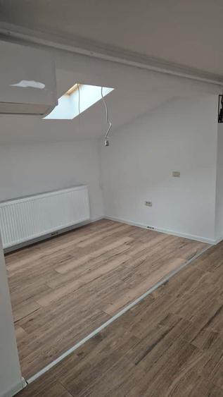 Proprietar, inchiriez spatiu pentru birouri si sala sedinte,150 mp+balcon+depoz. - 8