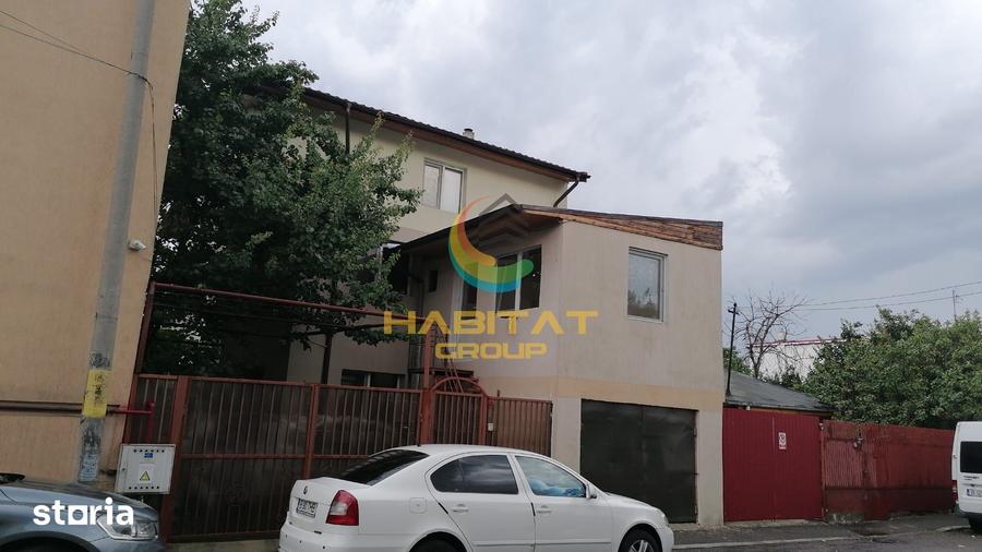 Casă cu 7 camere cu Teren 211 Mp în Vitan