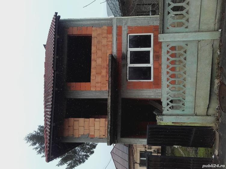Casă cu 4 camere cu Teren 314 Mp în Bariera Vâlcii