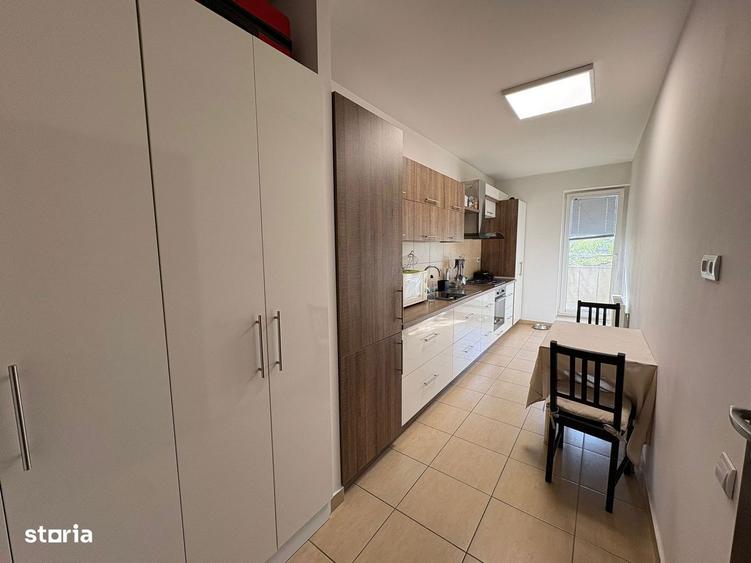 Apartament cu 2 camere decomandat, mobilat în Metalurgiei