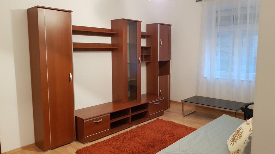 Apartament cu 2 camere semidecomandat, mobilat în Floreasca