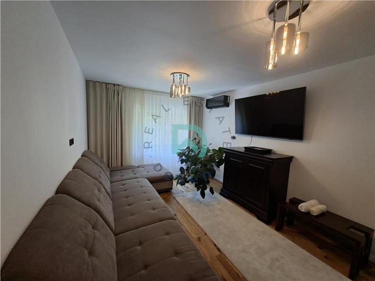Apartament 3 camere Racadau, 75 mp - Brasov - 2