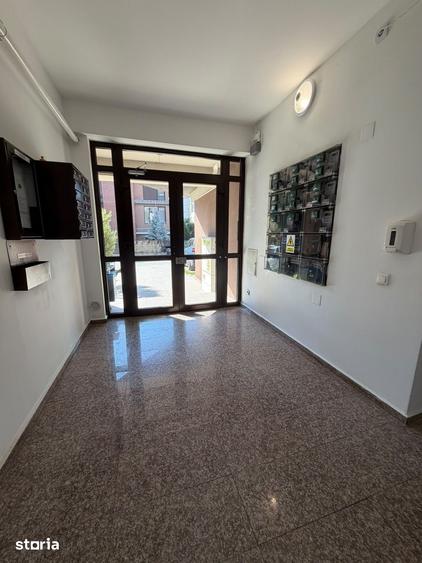 Apartament cu 2 camere decomandat în Tomis Plus