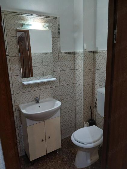 Garsonieră decomandată în Funcționarilor