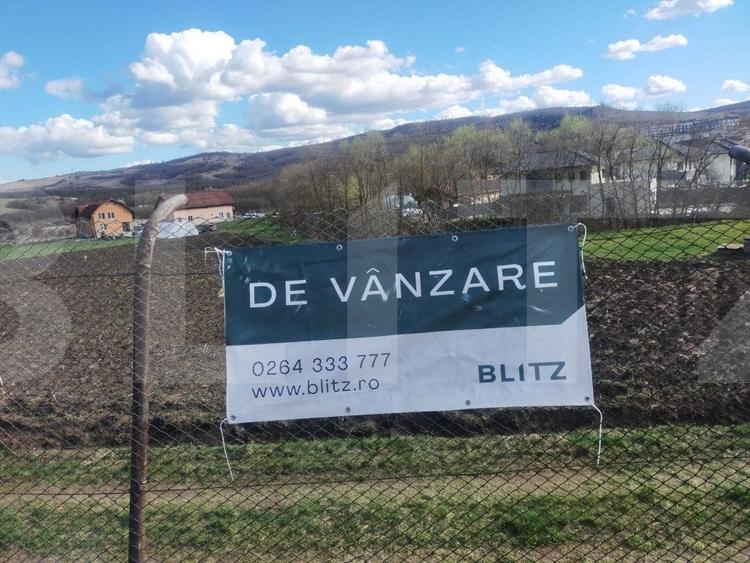 Teren Construcții intravilan de 1200 mp, în Baciu