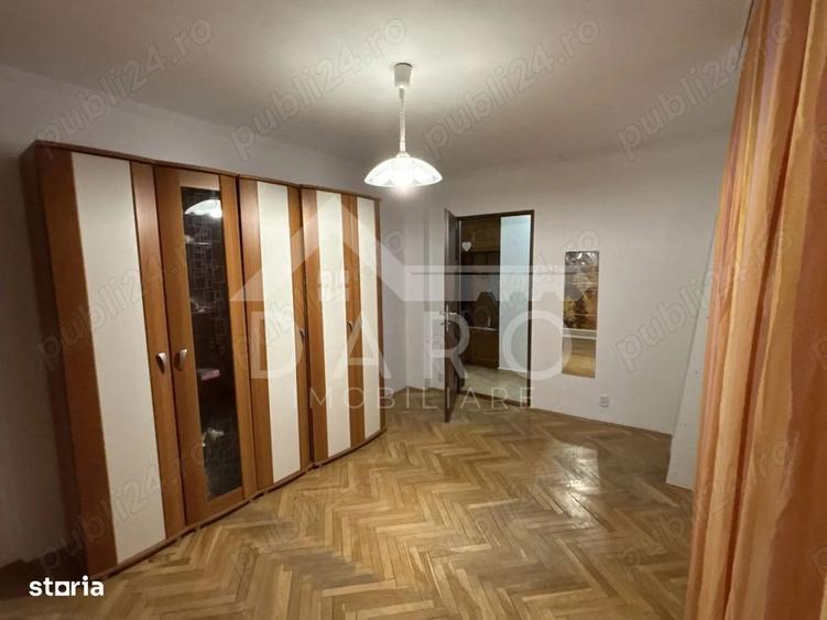 Apartament cu 3 camere decomandat în Central