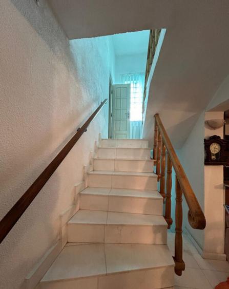 Povestea unei case la doar 200 m de valuri, cu piscina ?i - 5