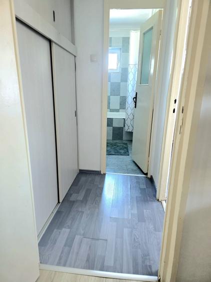 Proprietar, vand apartament cu doua camere - 3
