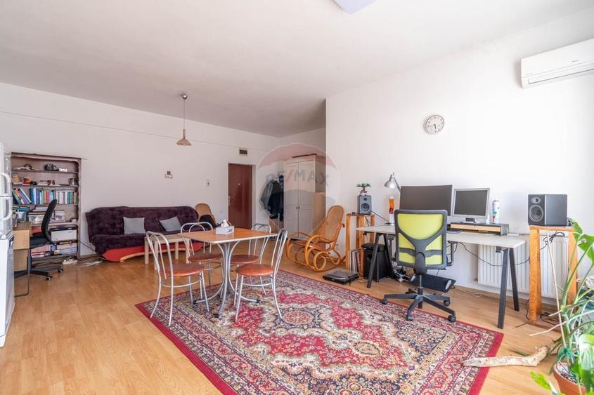 Apartament cu 2 camere de vanzare Str.Ploiesti Nr.17, Garaj Subteran - 3