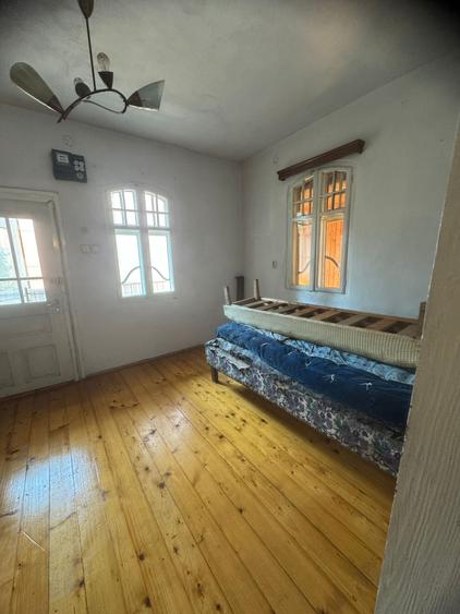 Apartament in vilă+garsoniera+teren centru - 8