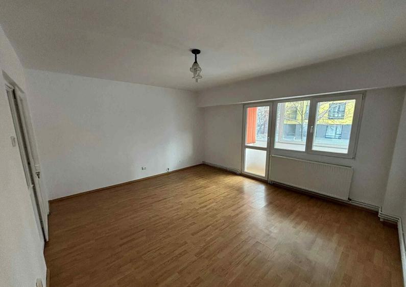 Garsoniera decomandata - zona Racadau - 7