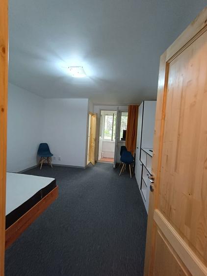 Inchiriez garsoniera - 3