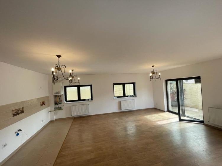 Vitan Olimpia Vila P+2+M - 1