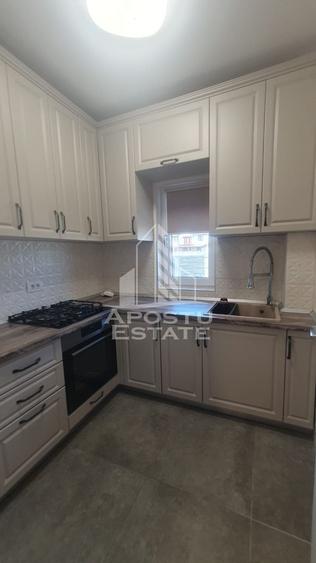 Casa individuala, 1 locuri de parcare, curte de 170 mp, Mosnita Noua - 5