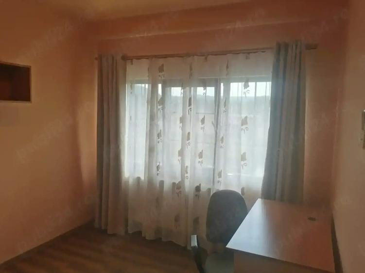 Ap.3 cam.Flore?ti,parc Poligon,63mp utili,2 dormit.,living+bucat.,2 bai,debara,balcon,parcare,et. 2 - 5