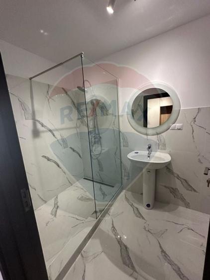 Apartament 1 camera -NOU, modern cu PARCARE securizata - 4