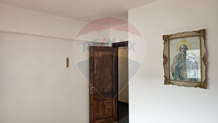 Apartament ultracentral, 2 camere, Gura Humorului, Suceava - 11