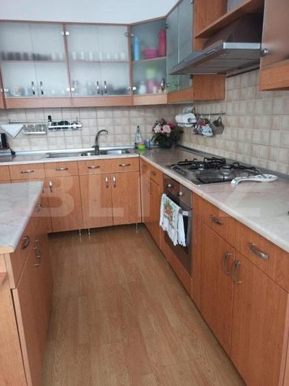 Doua Case + 2 Spatii Comerciale, 440 mp Utili – pe Str. Libertatii! - 18