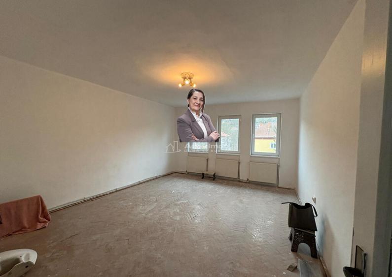 Resita,Ap.2cam, cf.1, Decom. Lunca - 15