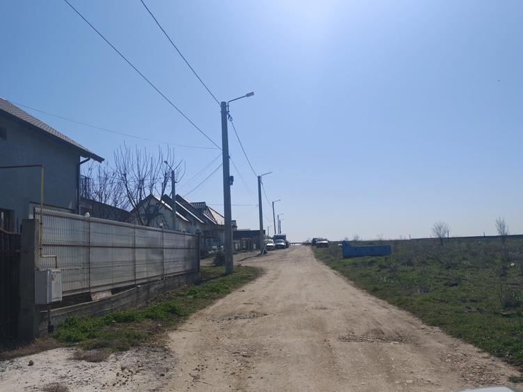 Teren Construcții intravilan de 400 mp, în Agigea