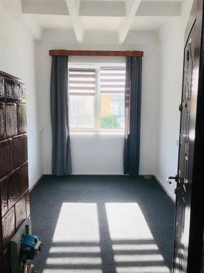 Mica rezidenta tip camera, birou, boxa, regim vila,Astra, Brasov - 2