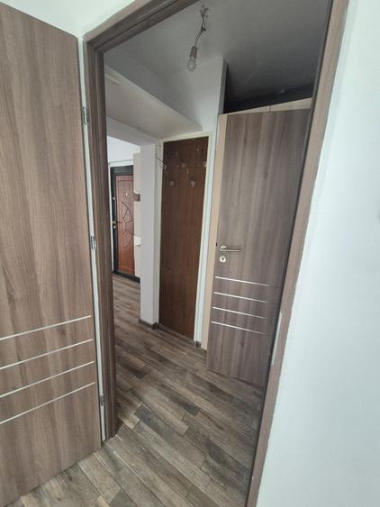Apartament cu 3 camere de vânzare - Str. Fântânica, București - 11