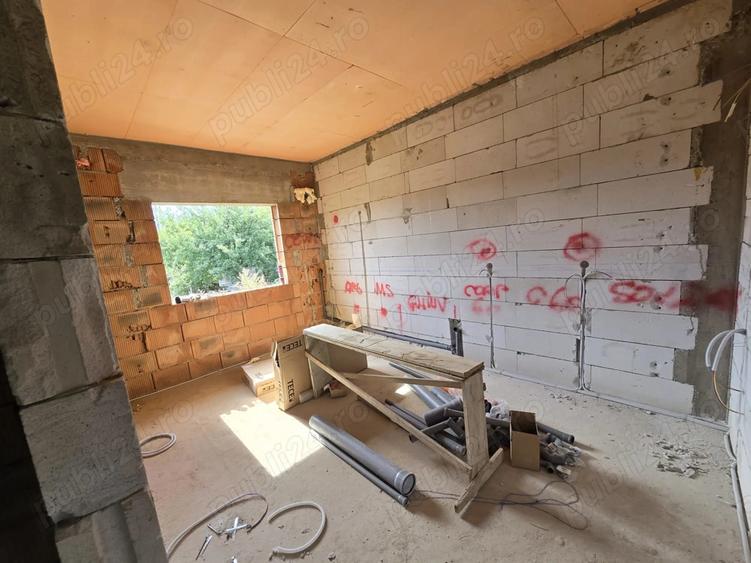 Casa plan parter ?i beci Barnova - 6