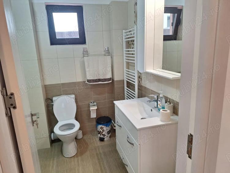 Apartament 2 camere,decomandat,65mp, et.1,Faleza nord - 3