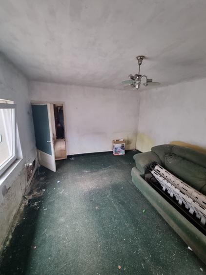 Casă cu 2 camere în Central