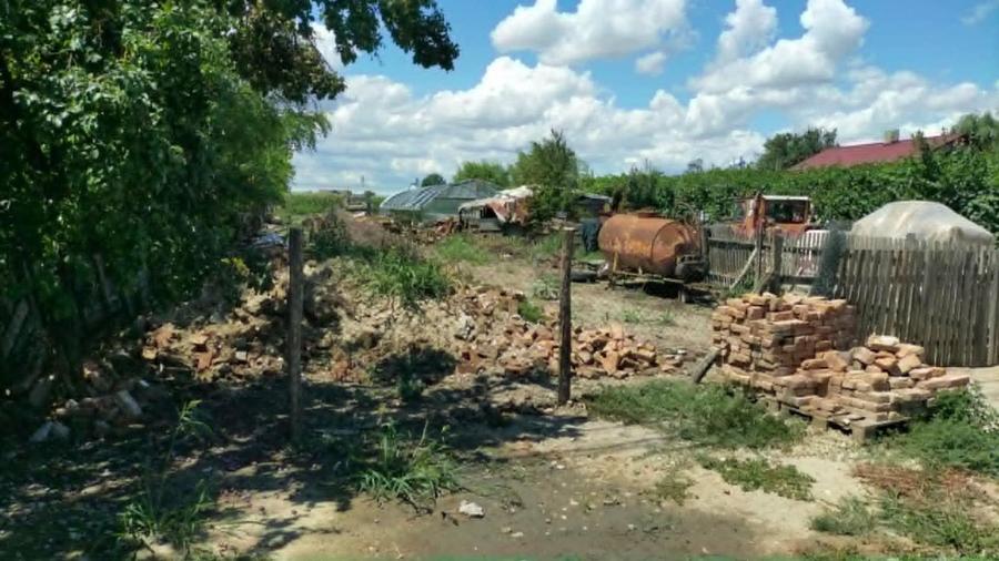 Teren agricol intravilan de 3162 mp, în Perieți