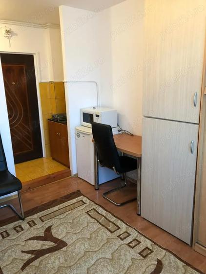 Inchiriez garsoniera - 3