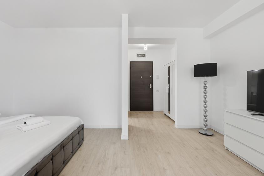 STUDIO - ZONA PIPERA - LOC PARCARE INCLUS - SECURIZAT 24/7 - COMISION 0% - 16