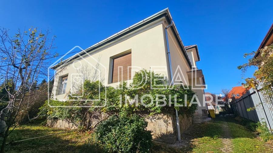 Casă boierească cu teren 900 mp – Calea Poplăcii, Sibiu - 1