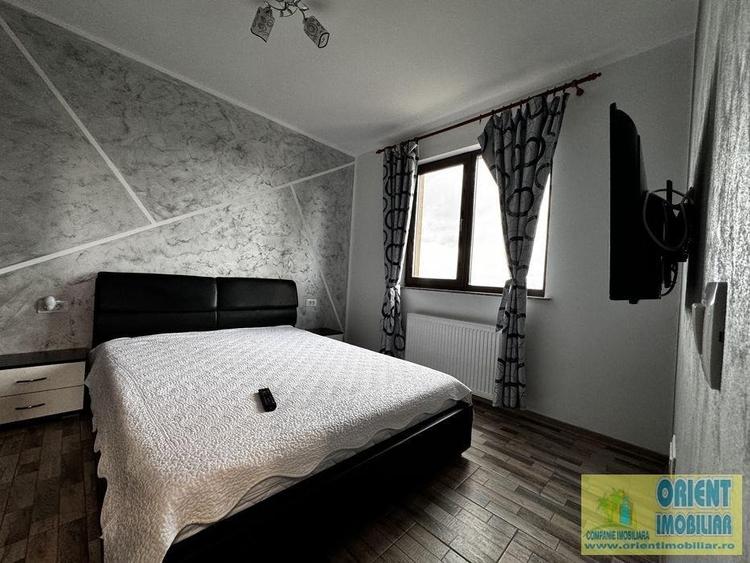 De vanzare apartament 2 camere, decomandat in Mamaia Nord, mobilat - 3