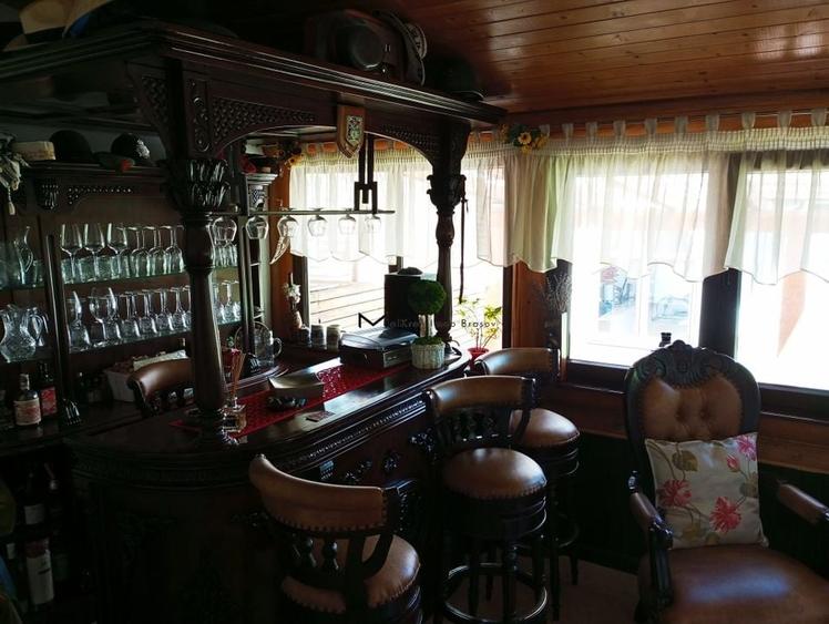 🏡 Proprietate exclusivistă cu 2 case, piscină și sală de fitness - 12