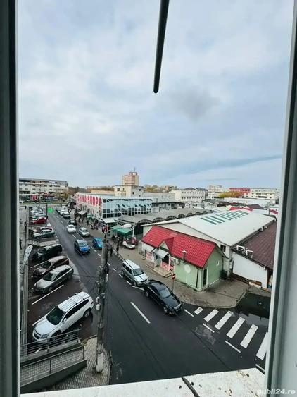 Apartament 2 camere , decomandat, zona Orizont - 2