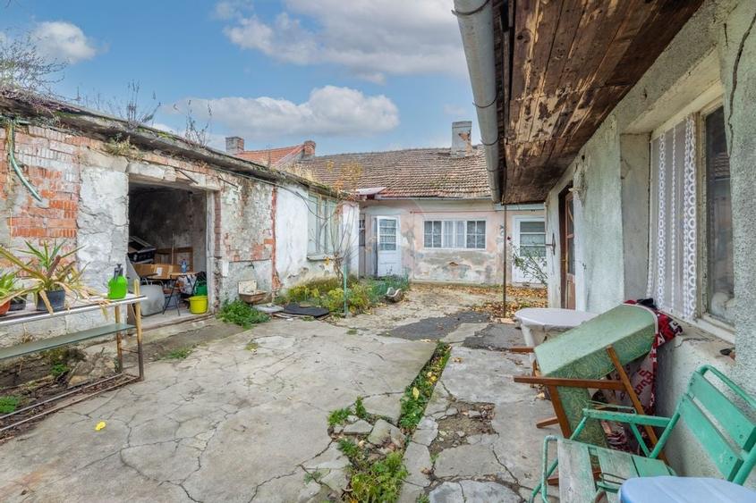 Casa cu teren 454 mp - oportunitate in Bujac - 9