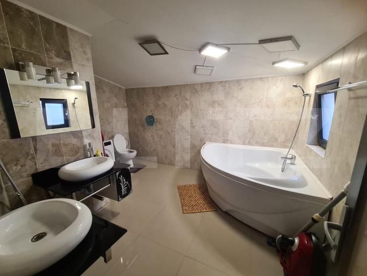 Casa Centrala, Finisaje Premium, 205 mp utili, 350 mp teren - 12