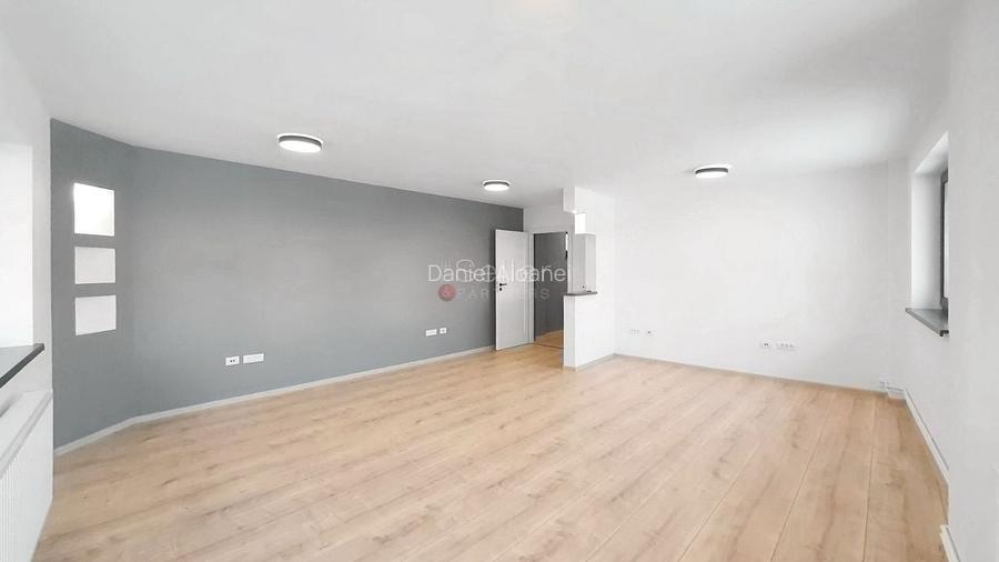 Spațiu comercial, 130 mp în Blumăna