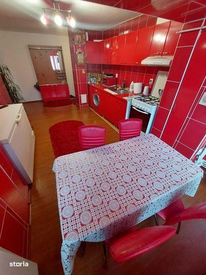 Vand apartament 2 camere et.2 - 3