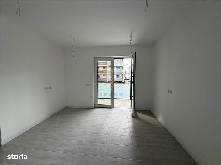 Spatiu Comercial Zona Isu - 4