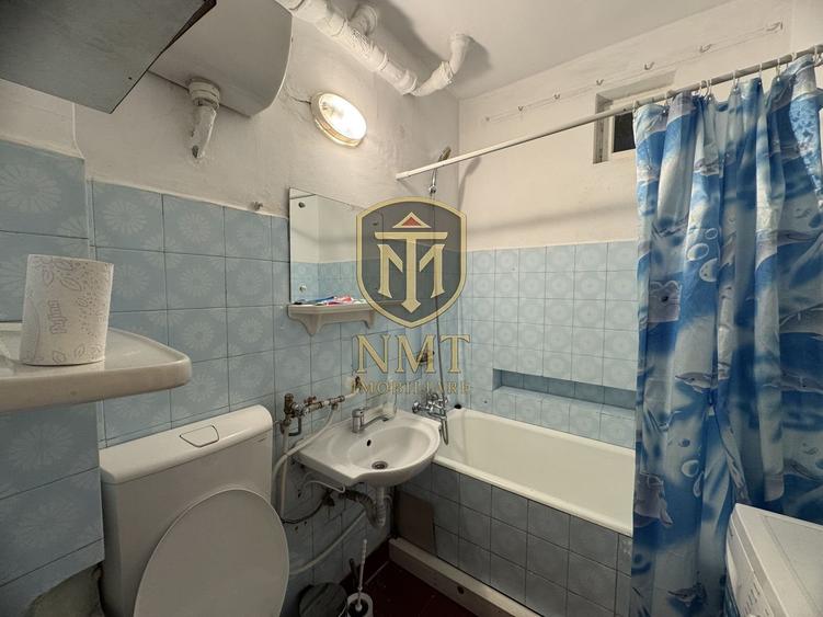 Apartament cu 3 camere |  60 mp | Piata Abator - 9