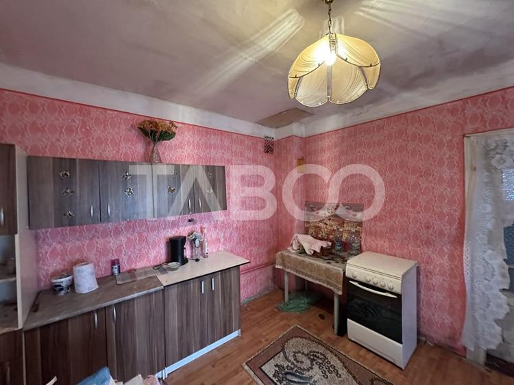 Casa de vanzare 2 camere anexe gospodaresti 1248 mp teren in Beclean - 7