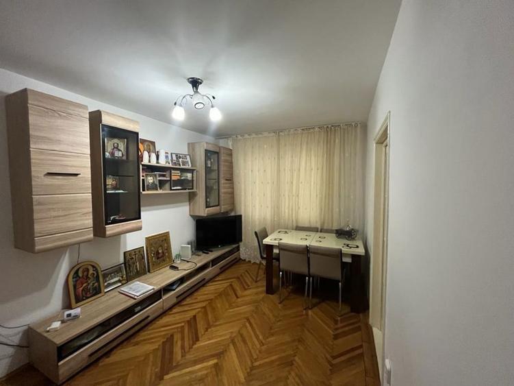 Apartament de inchiriat - 1