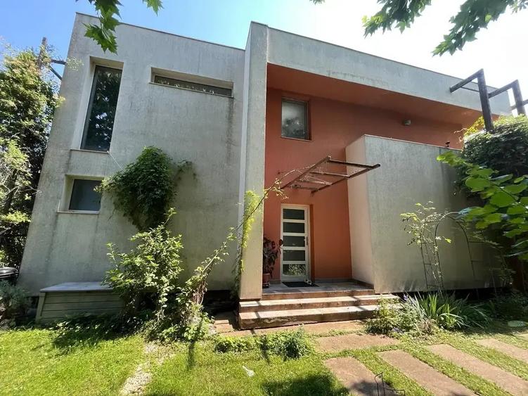 Casa Deosebita Corbeanca I Laguna Albastra - 1