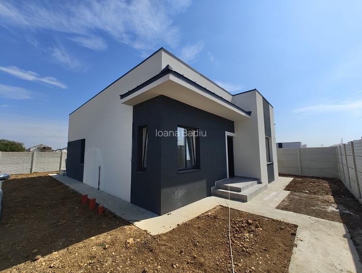 Casă individuala – 82 mp utili + terasă 13 mp - Teren- 380 mp