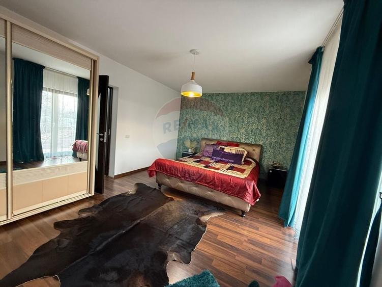 Vila  cu 5 camere de vanzare in Serbanesti - 7
